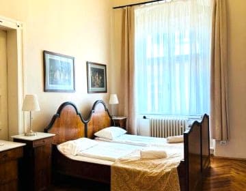 Main Market Square Apartments