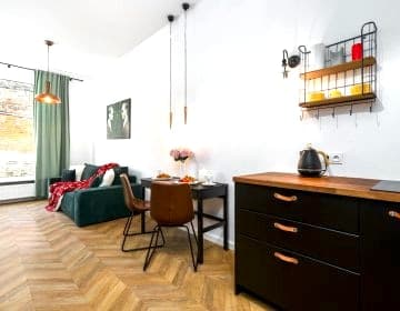 Golden Apartments in Warsaw - Stylish and Cozy Studio - Ząbkowska A