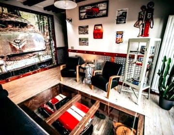 Jantarvia Car Museum , Pasja i Wypoczynek Noclegi z Klimatem