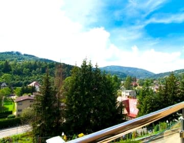 Tęczowe Wzgórze Apartament Oaza