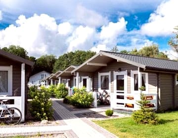 Chłopy Beach Resort - domki letniskowe i apartamenty