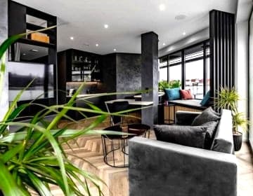 Moon Apartment