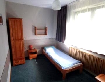 Noclegi Pod Dębem