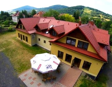 Pensjonat Lew Jaskiniowy
