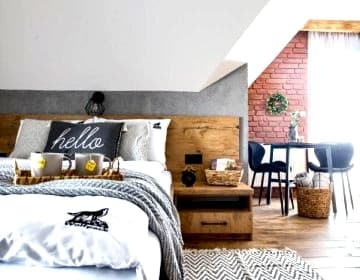 Wolfpack Guest House