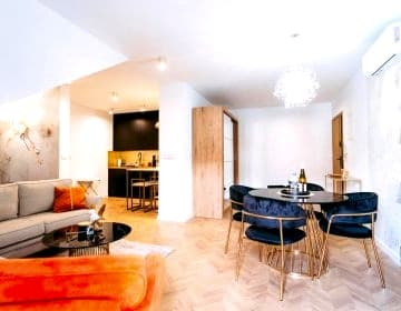GOLD PTAK Apartment