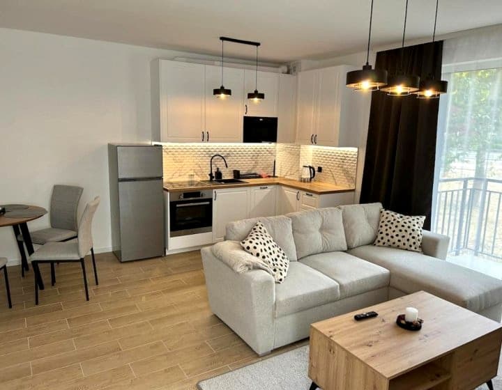 Apartament 37