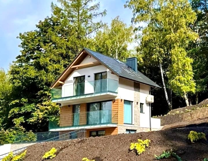 LUXURY OAK VILLAS