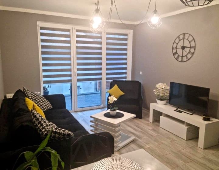 ART APARTAMENT MIELNO