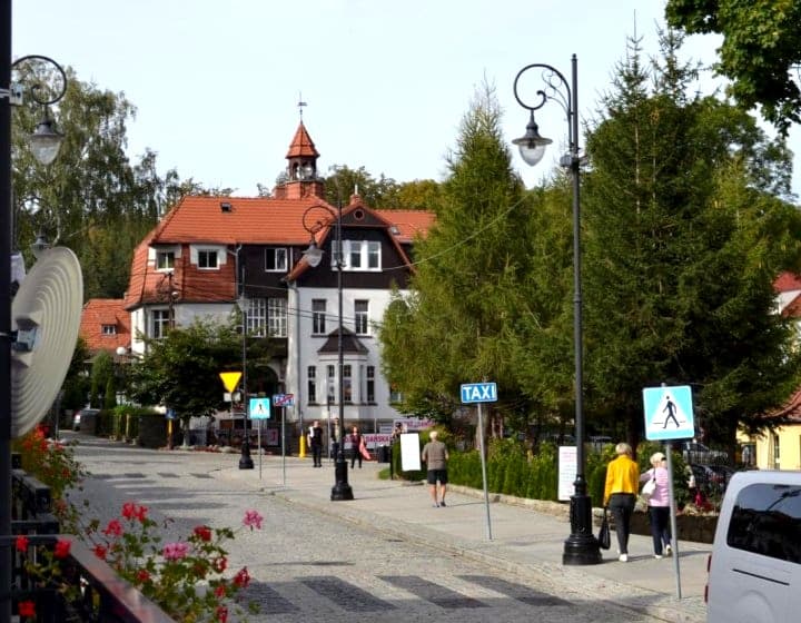 Roland Apartamenty