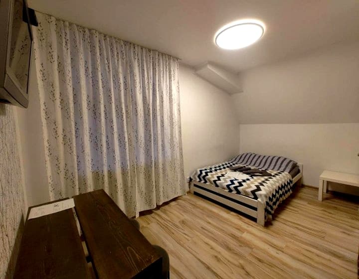 FurHouse