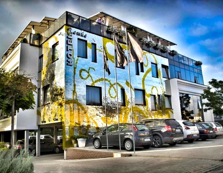Hotel Ramka & Restaurant & Wine Bar