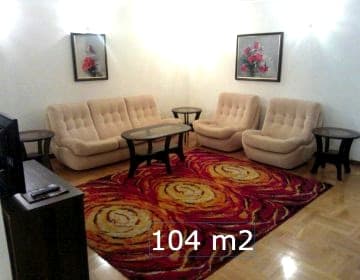 Apartment Nowiniarska near the Old Town