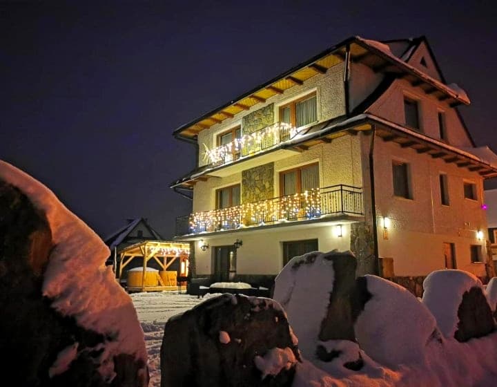 Gospodarstwo Agroturystyczne Baciary DOMEK W GORACH