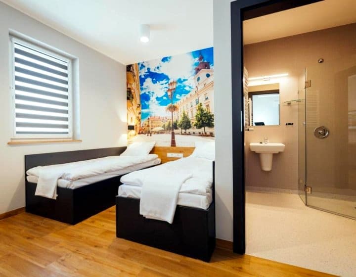 blue hotel