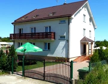Pokoje Gościnne SAWA |  pokoje 2, 3, 4 i 5 - osobowe z łazienkami