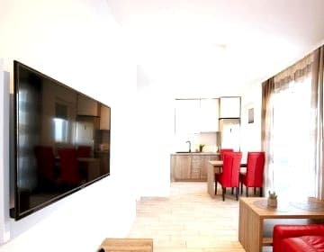Dwupokojowe apartamenty 36m2 w ścisłym centrum Mielna-  800m od plaży