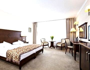 Hotel Lubicz. Komfortowe pokoje i apartamenty Wellness & SPA