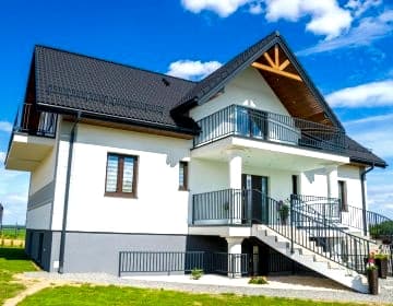 Willa Kormoran - Pokoje Apartamenty i Spływy Kajakowe - Komfort i spokój 