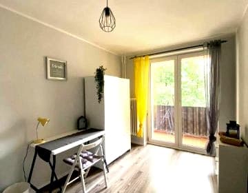 Spacious room