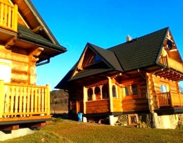 Tradycyjny góralski domek w górach. Komfortowy pobyt o każdej porze roku