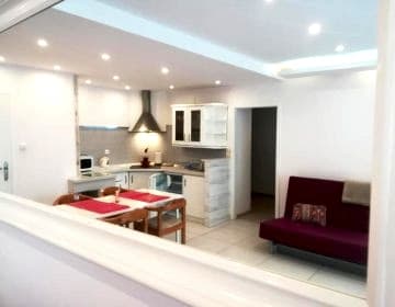 Super APARTAMENT | każdy pokój z balkonem i łazienką | 300 metrów od plaży