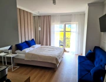TRZY KORONY/APARTPARK/CARMEN 50-100m morze