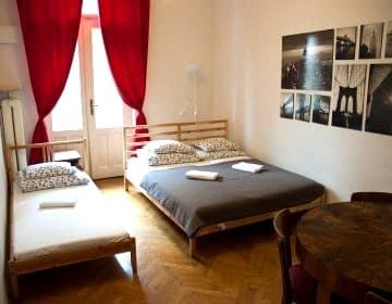 Trzy Kafki | Pokoje Gościnne w centrum | 400m do Rynku Głównego, blisko Wawelu 