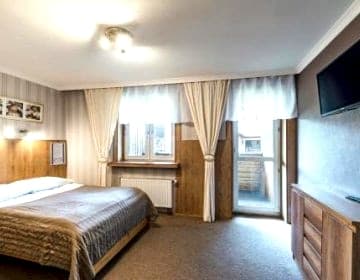 Pokoje Gościnne i Apartamenty Krupówki 19