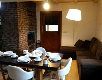 Apartament 3 o wysokim standardzie - połowa bliźniaka, domki całoroczne.