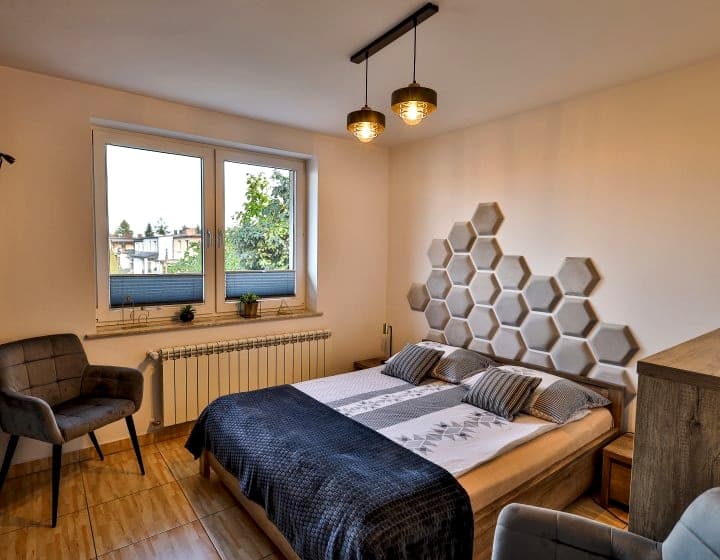 Pokoje i Apartamenty Alex