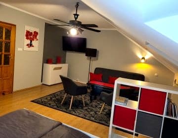 Apartament Na Starówce. Kuchnia, łazienka + 2 pokoje. 
