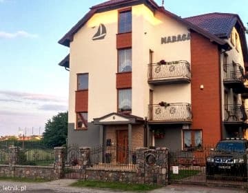 Pokoje Maraga z basenem, zielony plac dla dzieci, altanka, grille, niskie ceny