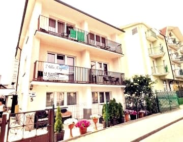 "Villa Krysia"  50m do wejścia na plażę!