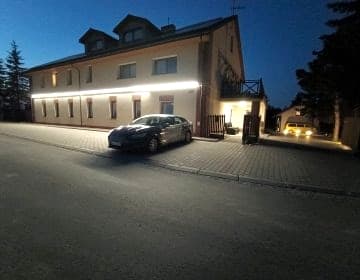 Przestronne apartamenty i pokoje pod Lublinem
