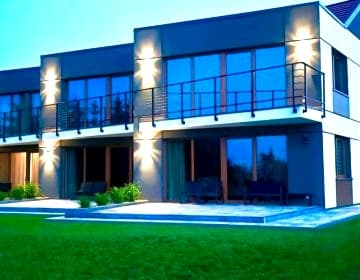 Złote Sady Apartamenty na Mazurach z widokiem na jezioro