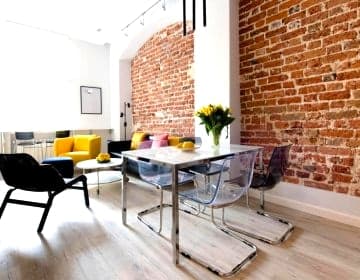 Elegant 2BR, Amazing Old Town Views, Plac Solny Walk to Rynek! Amenities