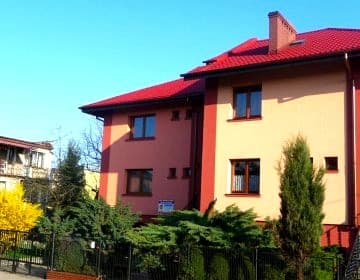 ERKADA Legnica Pokoje Gościnne