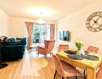 Apartament przy jeziorze nr 2