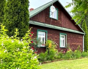 Dom na skraju Puszczy Białowieskiej