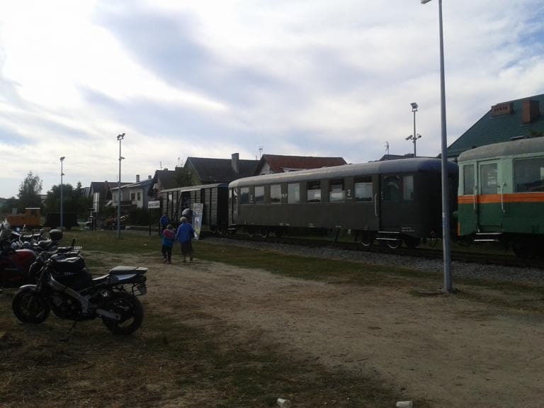 Szlakiem dawnej kolejki wąskotorowej Mil
