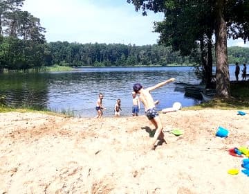 Mazury pokoje domki nad samym jeziorem - własna plaża - śniadania - łódki kajaki