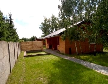 wynajmę apartamenty w domku nad jeziorem budzisławskim w Trębach Starych