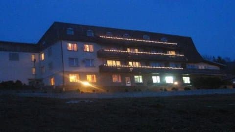 Ośrodek Jazdy Konnej "Hucuł"