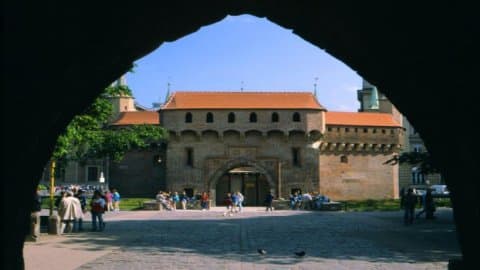 Barbakan