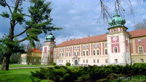 Zespół Pałacowo-Parkowy