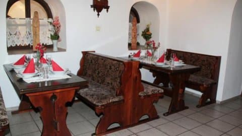 Atrium Restaurant