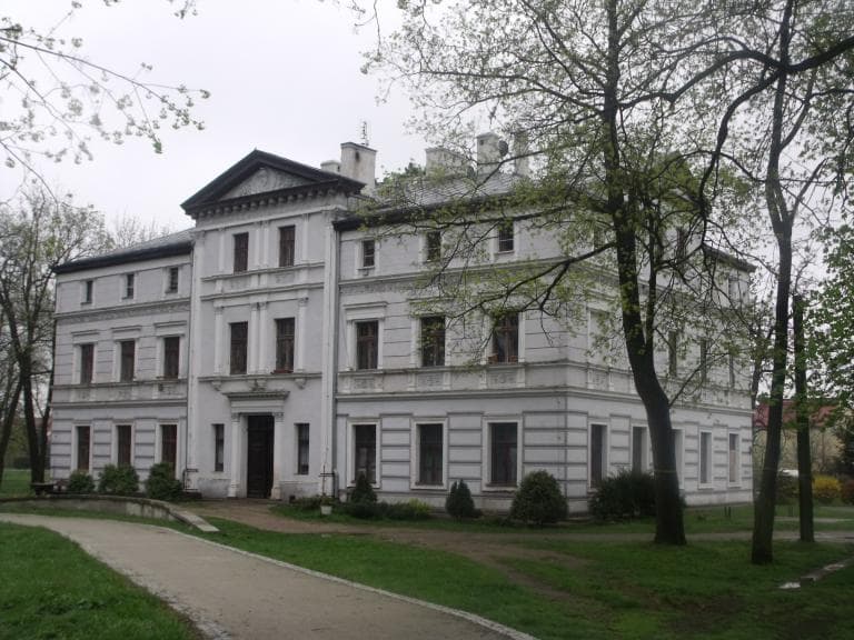 Szlakiem ,,niczyim"