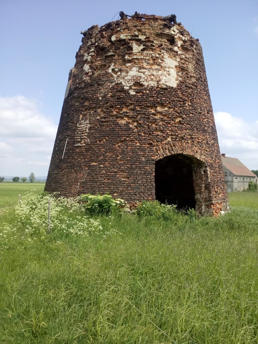 Ząbkowice- Brodziszow- Ostroszowice- Srebrna- Ząbkowice