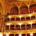 opera 150x150 - Co robić jesienią w Polsce? - top3 inspiracji na jesienny wyjazd 
